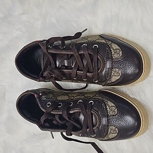 Gucci sneakers